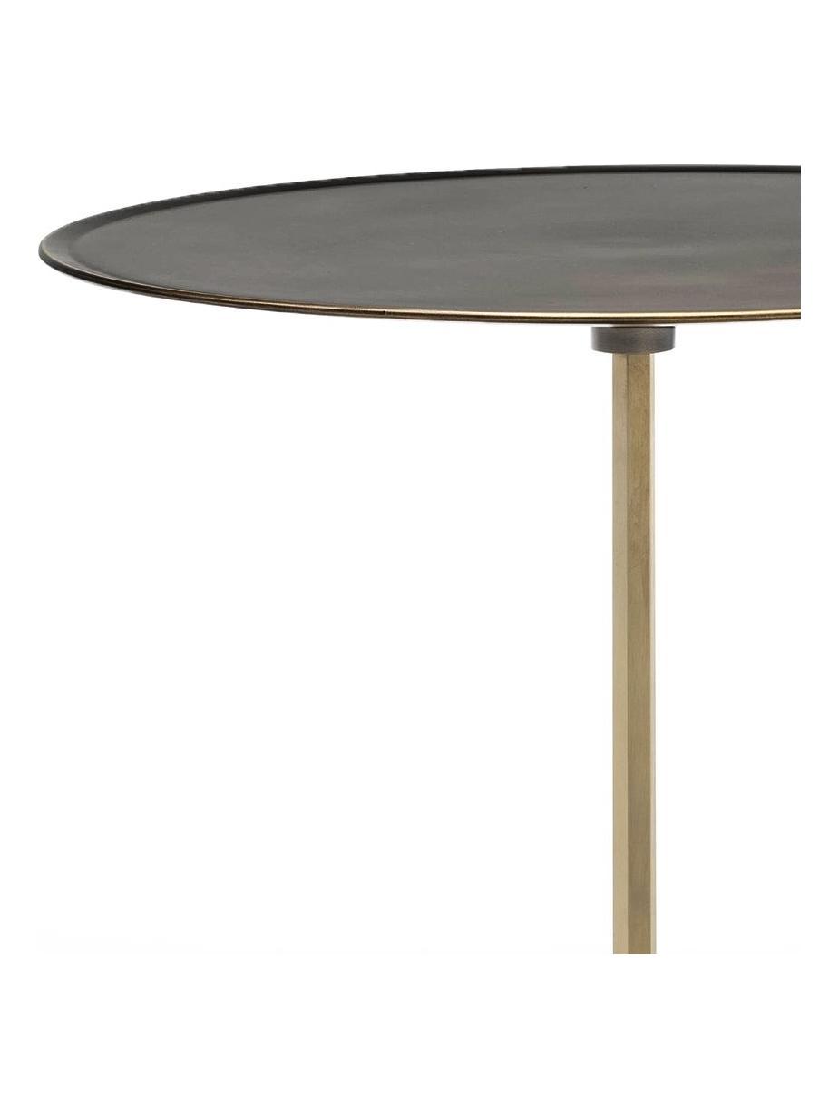 https://objectstorage.ap-seoul-1.oraclecloud.com/n/cnk6gaix2gpw/b/loqoqo-conv/o/acerbis/gong-side-table-h-55-gunmetal-brushed-bronze/gong-43-h-55-acerbis-detail.jpg