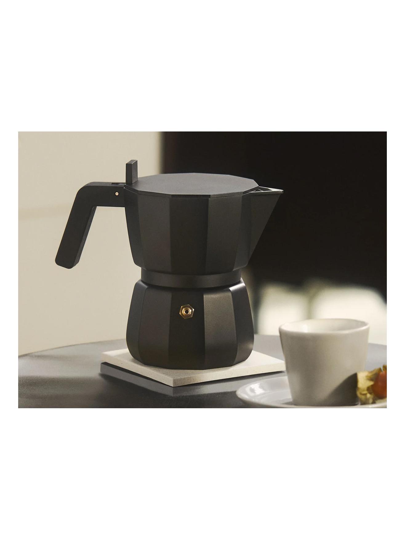 https://objectstorage.ap-seoul-1.oraclecloud.com/n/cnk6gaix2gpw/b/loqoqo-conv/o/alessi/moka-espresso-coffee-maker-black/alessi-coffee-maker-1-cup-1-.jpg