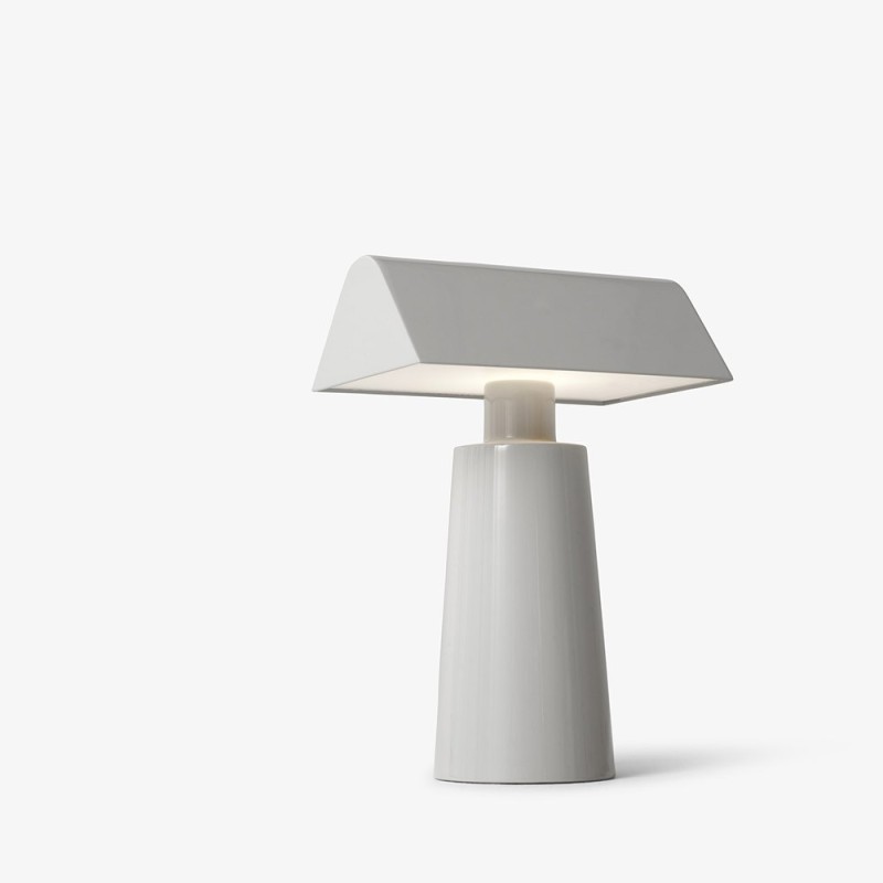 https://objectstorage.ap-seoul-1.oraclecloud.com/n/cnk6gaix2gpw/b/loqoqo-conv/o/and-tradition/caret-mf-1-wireless-battery-table-lamp/57354.jpg