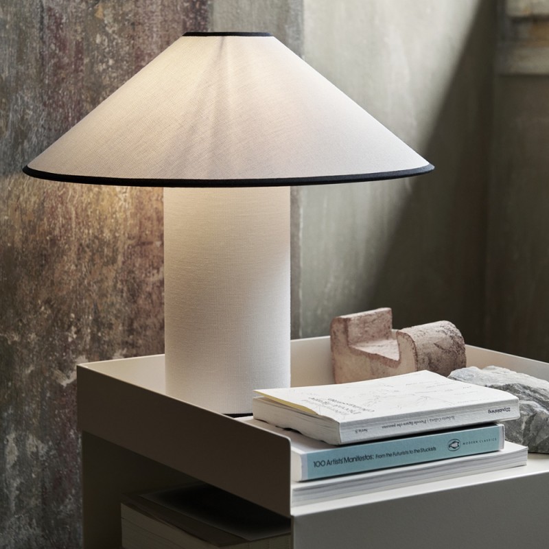 https://objectstorage.ap-seoul-1.oraclecloud.com/n/cnk6gaix2gpw/b/loqoqo-conv/o/and-tradition/colette-atd-6-cotton-linen-table-lamp/75198.jpg