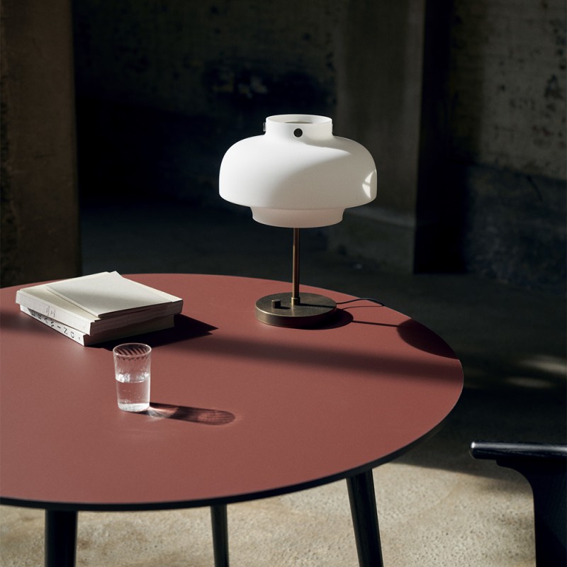 https://objectstorage.ap-seoul-1.oraclecloud.com/n/cnk6gaix2gpw/b/loqoqo-conv/o/and-tradition/copenhagen-sc-13-led-table-lamp/93206.jpg