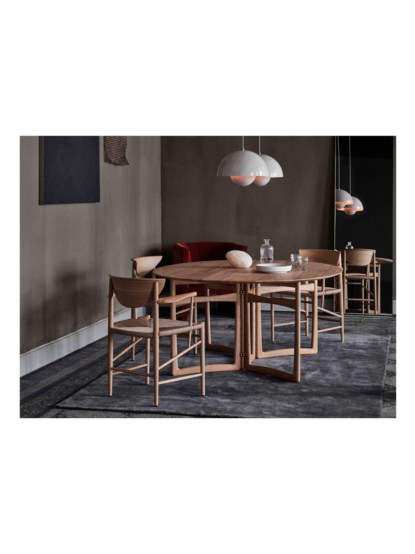 https://objectstorage.ap-seoul-1.oraclecloud.com/n/cnk6gaix2gpw/b/loqoqo-conv/o/and-tradition/drop-leaf-hm-6-dining-table/drop-leaf-hm6-dining-table-02-andtradition.jpg