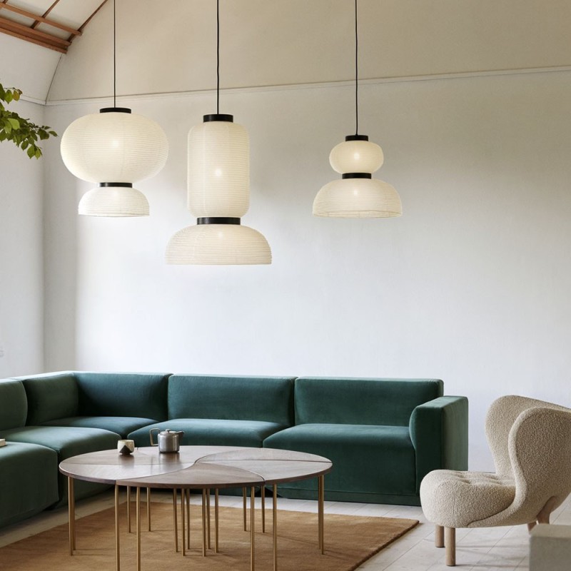 https://objectstorage.ap-seoul-1.oraclecloud.com/n/cnk6gaix2gpw/b/loqoqo-conv/o/and-tradition/formakami-suspension-lamp-in-rice-paper/53824.jpg