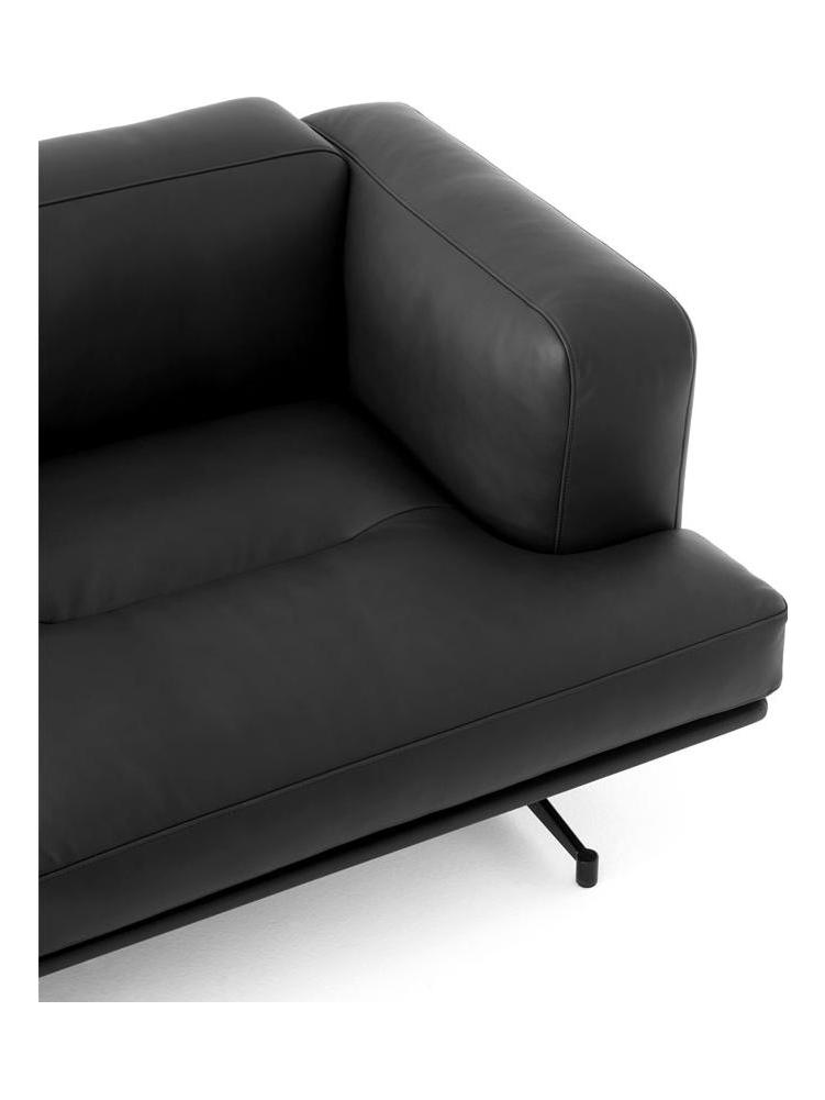 https://objectstorage.ap-seoul-1.oraclecloud.com/n/cnk6gaix2gpw/b/loqoqo-conv/o/and-tradition/in-land-av-22-2-seater-sofa/InlandAV22TraditionNobleBlackLeather3.jpg