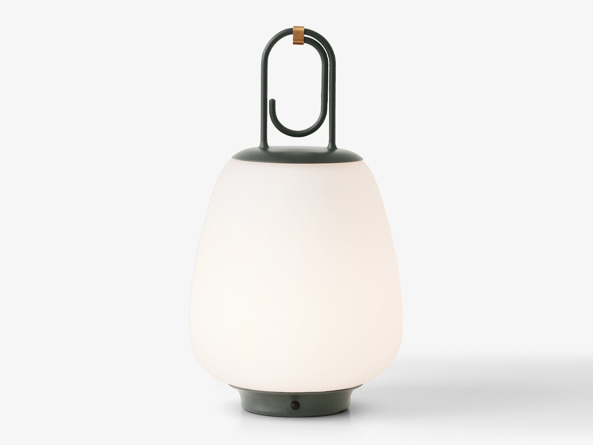 https://objectstorage.ap-seoul-1.oraclecloud.com/n/cnk6gaix2gpw/b/loqoqo-conv/o/and-tradition/lucca-table-lamp-rechargeable/lucca_moss.jpg