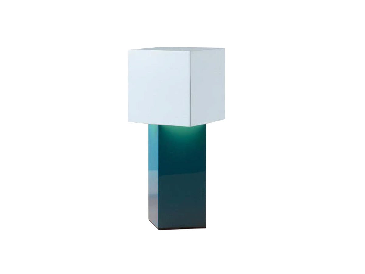 https://objectstorage.ap-seoul-1.oraclecloud.com/n/cnk6gaix2gpw/b/loqoqo-conv/o/and-tradition/pivot-atd-7-table-lamp-portable/blue-silver-pivot.jpg