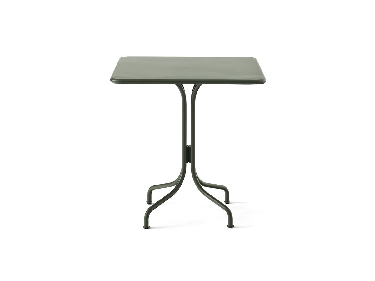 https://objectstorage.ap-seoul-1.oraclecloud.com/n/cnk6gaix2gpw/b/loqoqo-conv/o/and-tradition/thorvald-sc-96-round-table-outdoor/thorvald-table-tradition6-3983.jpg