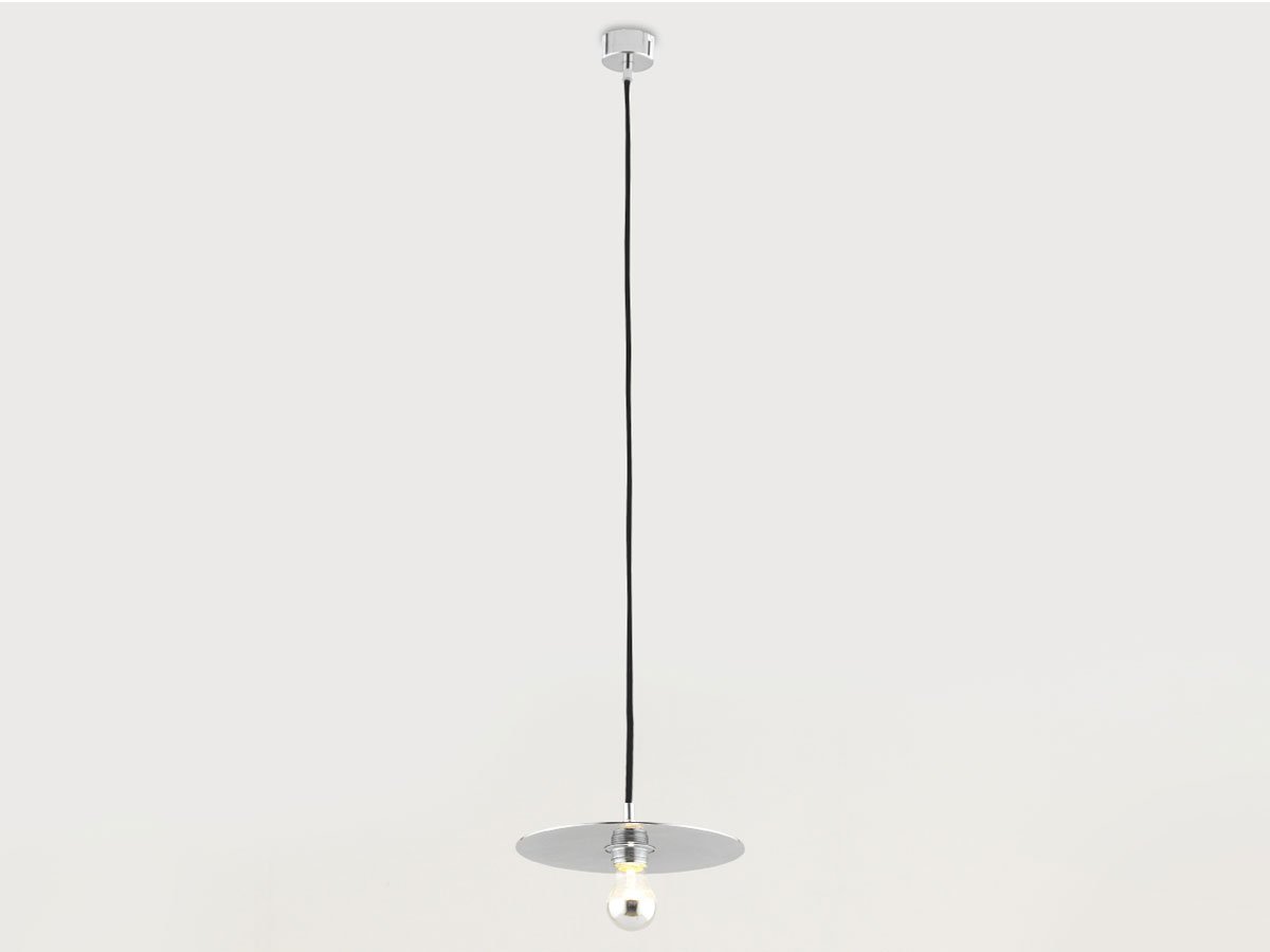https://objectstorage.ap-seoul-1.oraclecloud.com/n/cnk6gaix2gpw/b/loqoqo-conv/o/aromas-del-campo/disc-c-1038-suspension-lamp/disc-suspension-aromas.jpg