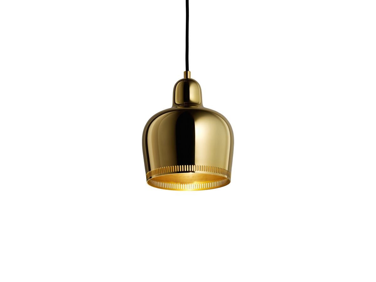 https://objectstorage.ap-seoul-1.oraclecloud.com/n/cnk6gaix2gpw/b/loqoqo-conv/o/artek/a-330-s-golden-bell-suspension-lamp/gold_1_5.jpg