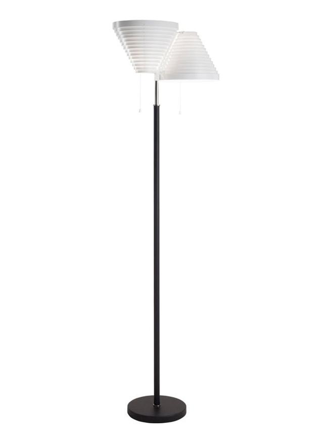 A810 Floor Lamp - Brass