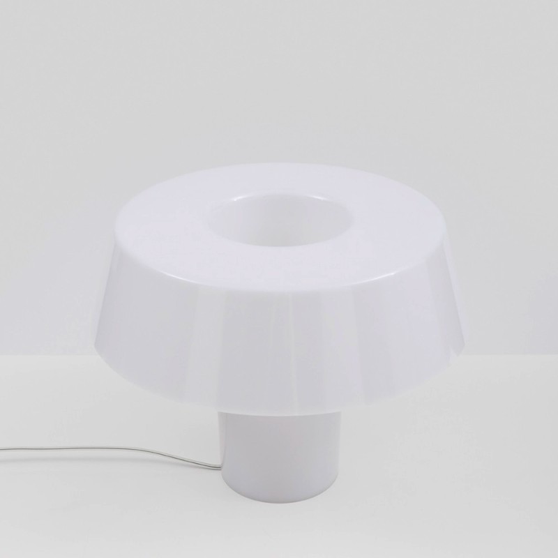 https://objectstorage.ap-seoul-1.oraclecloud.com/n/cnk6gaix2gpw/b/loqoqo-conv/o/artemide/amami-table-lamp/117103.jpg
