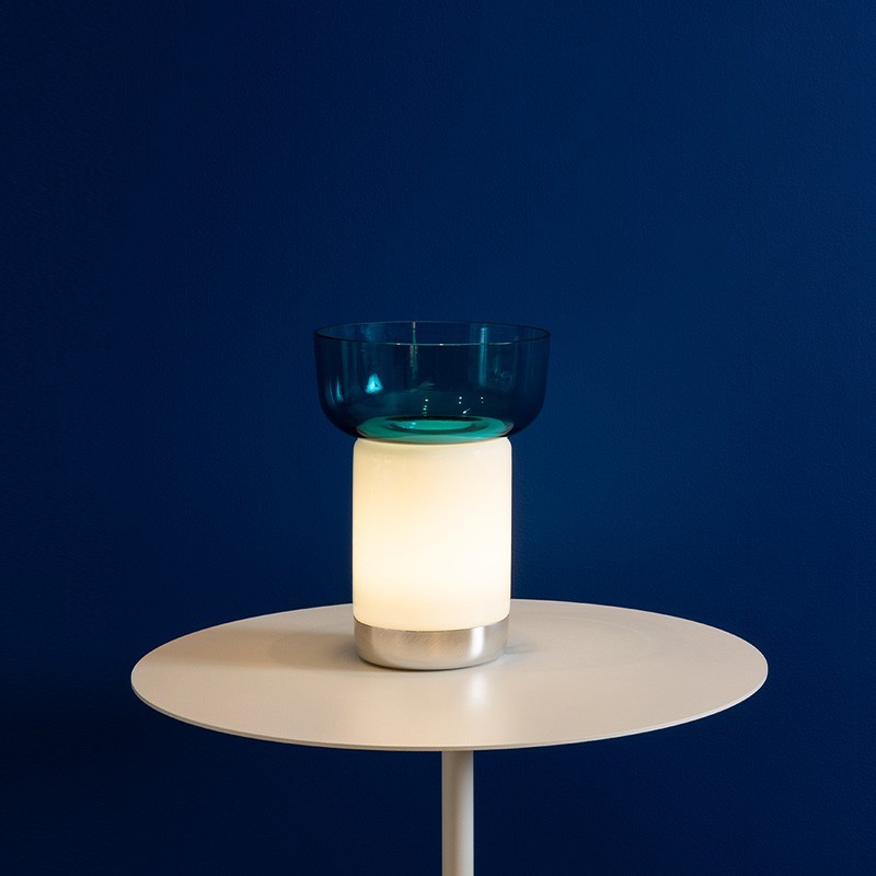 https://objectstorage.ap-seoul-1.oraclecloud.com/n/cnk6gaix2gpw/b/loqoqo-conv/o/artemide/bonta-dimmable-led-table-lamp-with-glass-bowl/30680.jpg