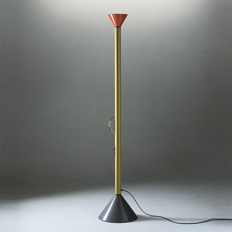 https://objectstorage.ap-seoul-1.oraclecloud.com/n/cnk6gaix2gpw/b/loqoqo-conv/o/artemide/callimaco-dimmable-led-floor-lamp/59773.jpg