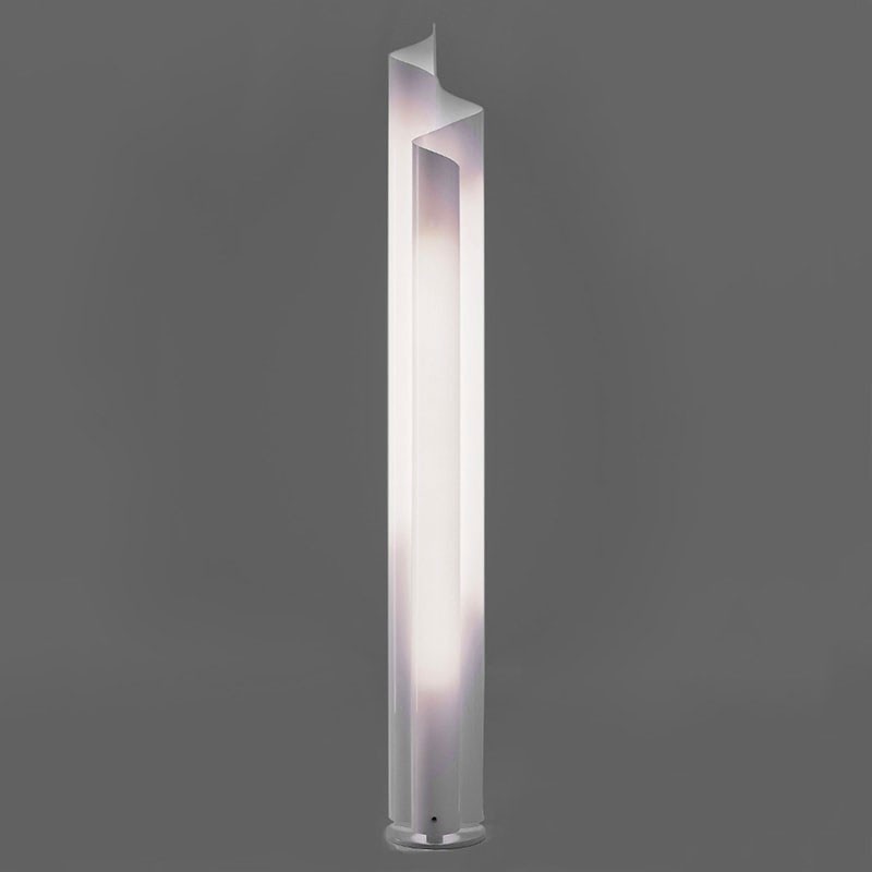 https://objectstorage.ap-seoul-1.oraclecloud.com/n/cnk6gaix2gpw/b/loqoqo-conv/o/artemide/chimera-classic-floor-lamp-in-methacrylate/31437.jpg