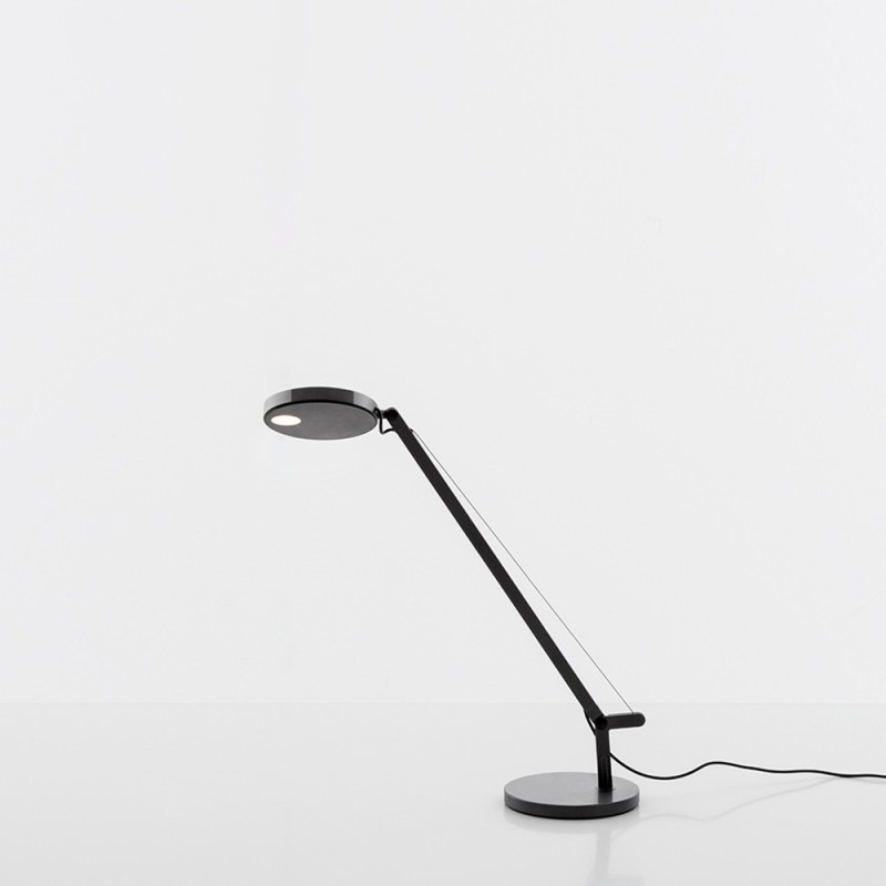 https://objectstorage.ap-seoul-1.oraclecloud.com/n/cnk6gaix2gpw/b/loqoqo-conv/o/artemide/demetra-micro-led-table-lamp-anthracite-grey/62261.jpg