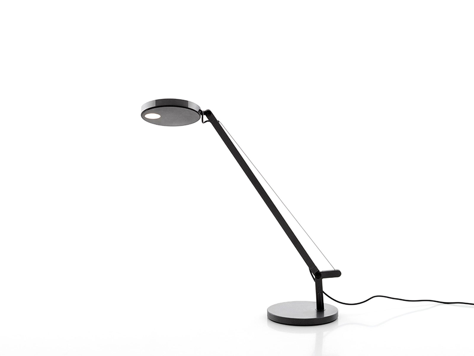 https://objectstorage.ap-seoul-1.oraclecloud.com/n/cnk6gaix2gpw/b/loqoqo-conv/o/artemide/demetra-micro-table-lamp/demetra-micro-table--1_1.jpg