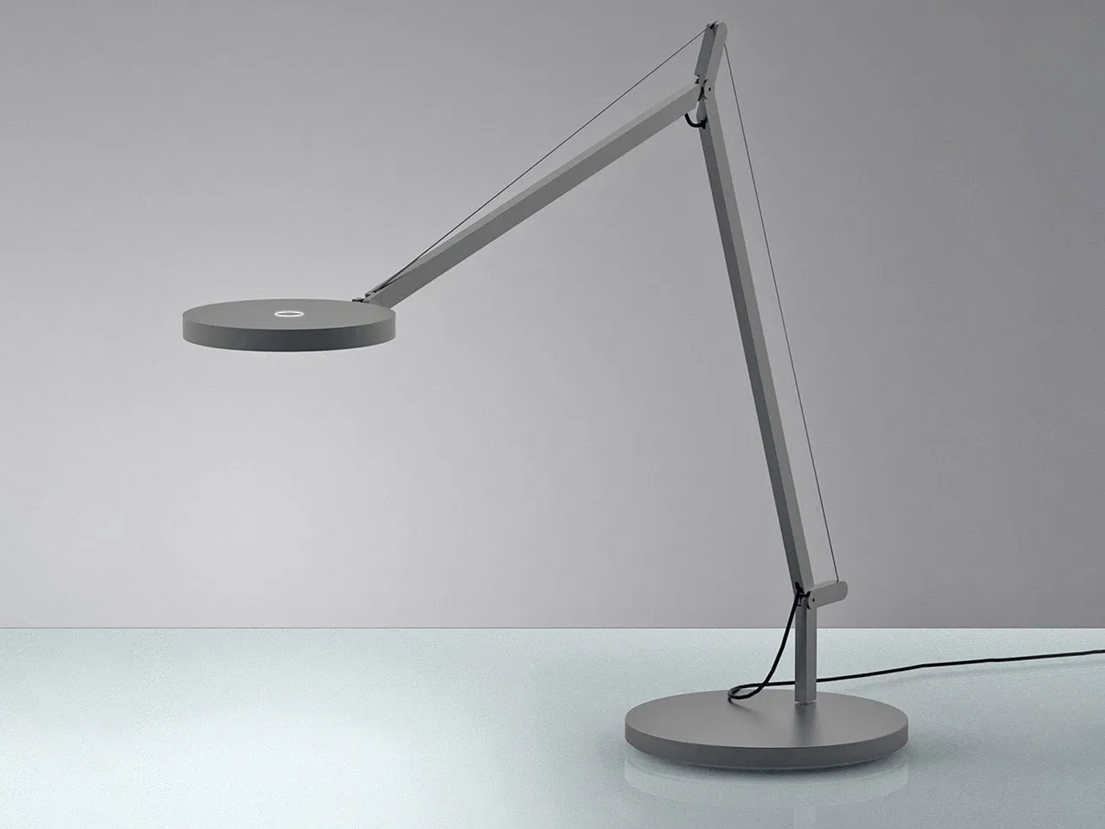 https://objectstorage.ap-seoul-1.oraclecloud.com/n/cnk6gaix2gpw/b/loqoqo-conv/o/artemide/demetra-table-lamp/demetra_artemide__0003_livello_9_2.jpg
