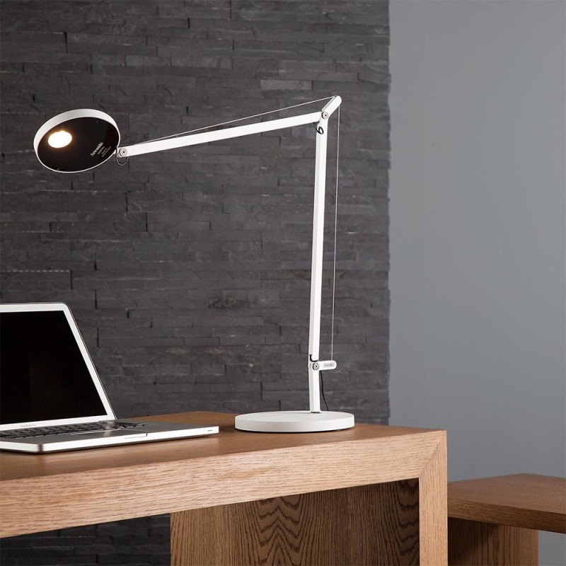 https://objectstorage.ap-seoul-1.oraclecloud.com/n/cnk6gaix2gpw/b/loqoqo-conv/o/artemide/demetra-table-led-matt-black-color/62234.jpg