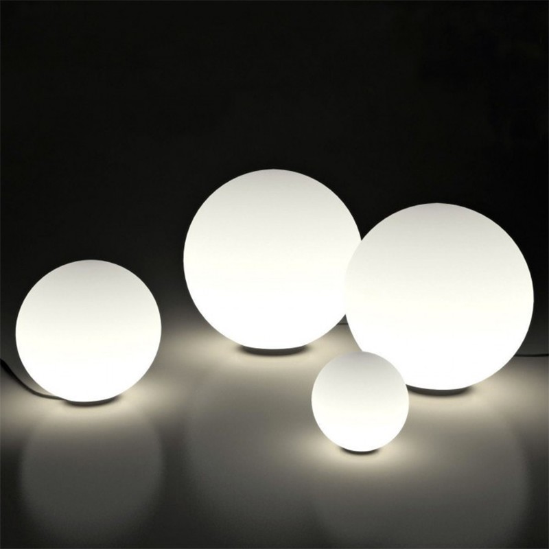 https://objectstorage.ap-seoul-1.oraclecloud.com/n/cnk6gaix2gpw/b/loqoqo-conv/o/artemide/dioscuri-spherical-table-lamp-in-steel-and-white-blown-glass-dimmable/28215.jpg