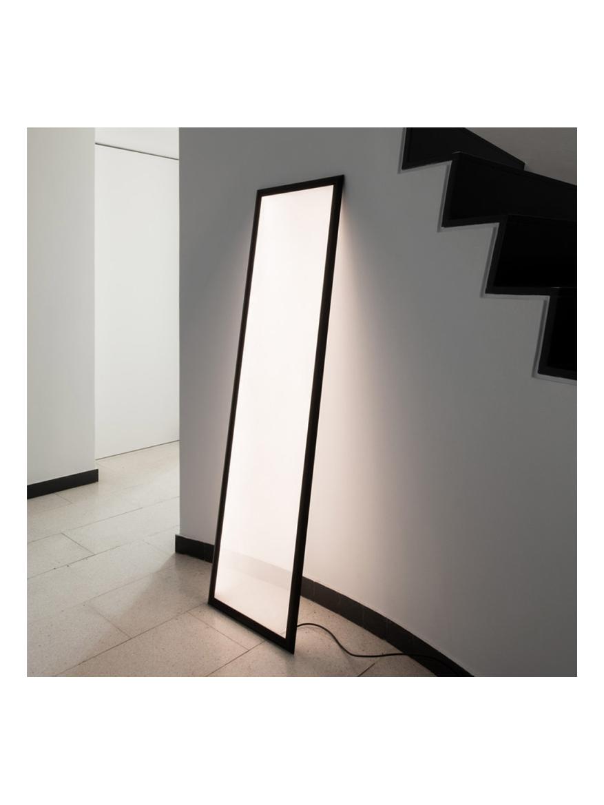 https://objectstorage.ap-seoul-1.oraclecloud.com/n/cnk6gaix2gpw/b/loqoqo-conv/o/artemide/discovery-floor-tw-led-floor-lamp/162586.jpg