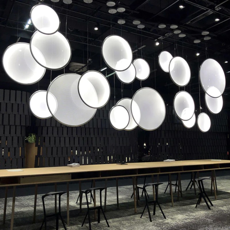https://objectstorage.ap-seoul-1.oraclecloud.com/n/cnk6gaix2gpw/b/loqoqo-conv/o/artemide/discovery-vertical-70-led-suspension-lamp-with-app-management/85323.jpg