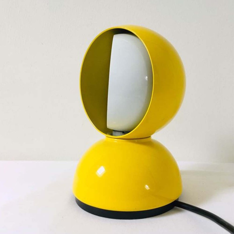 https://objectstorage.ap-seoul-1.oraclecloud.com/n/cnk6gaix2gpw/b/loqoqo-conv/o/artemide/eclisse-table-lamp-yellow/52823.jpg