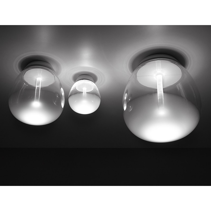 https://objectstorage.ap-seoul-1.oraclecloud.com/n/cnk6gaix2gpw/b/loqoqo-conv/o/artemide/empatia-wall-ceiling-led-lamp-in-blown-glass/28276.jpg