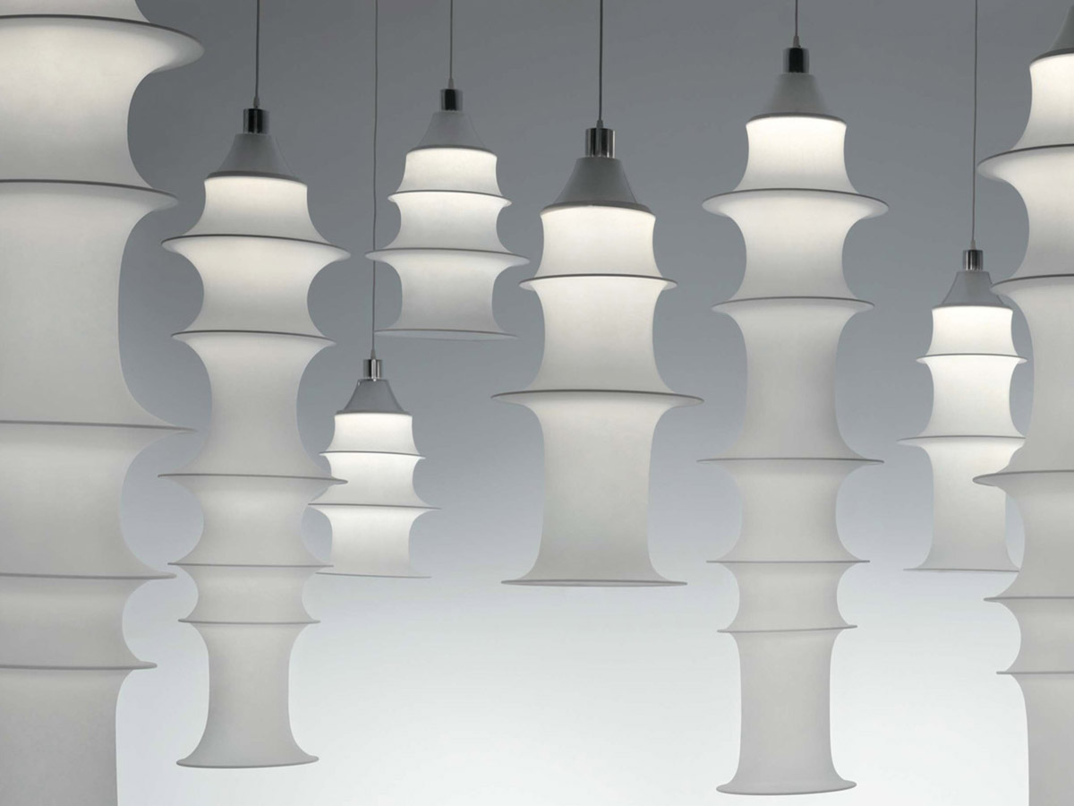 https://objectstorage.ap-seoul-1.oraclecloud.com/n/cnk6gaix2gpw/b/loqoqo-conv/o/artemide/falkland-53-suspension-lamp/falkland-suspension-165-lamp-bruno-munari-contest_1.jpg