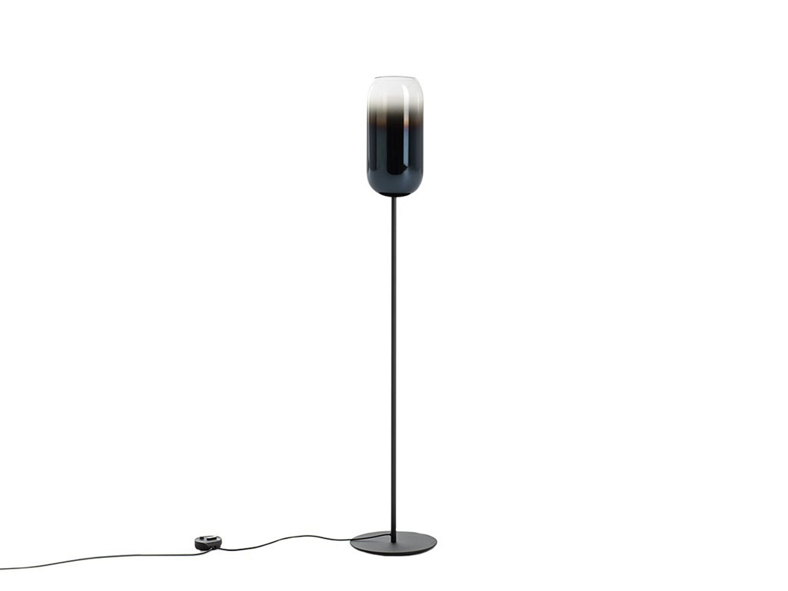 https://objectstorage.ap-seoul-1.oraclecloud.com/n/cnk6gaix2gpw/b/loqoqo-conv/o/artemide/gople-floor-lamp-black-structure/nerascontornata.jpg