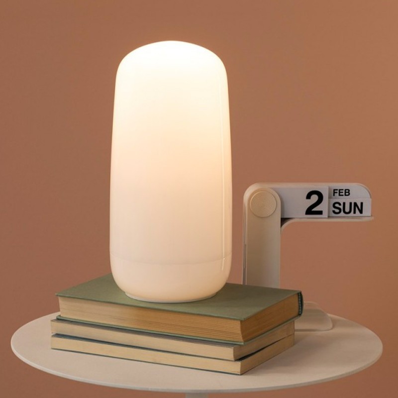 https://objectstorage.ap-seoul-1.oraclecloud.com/n/cnk6gaix2gpw/b/loqoqo-conv/o/artemide/gople-portable-battery-table-lamp/28391.jpg