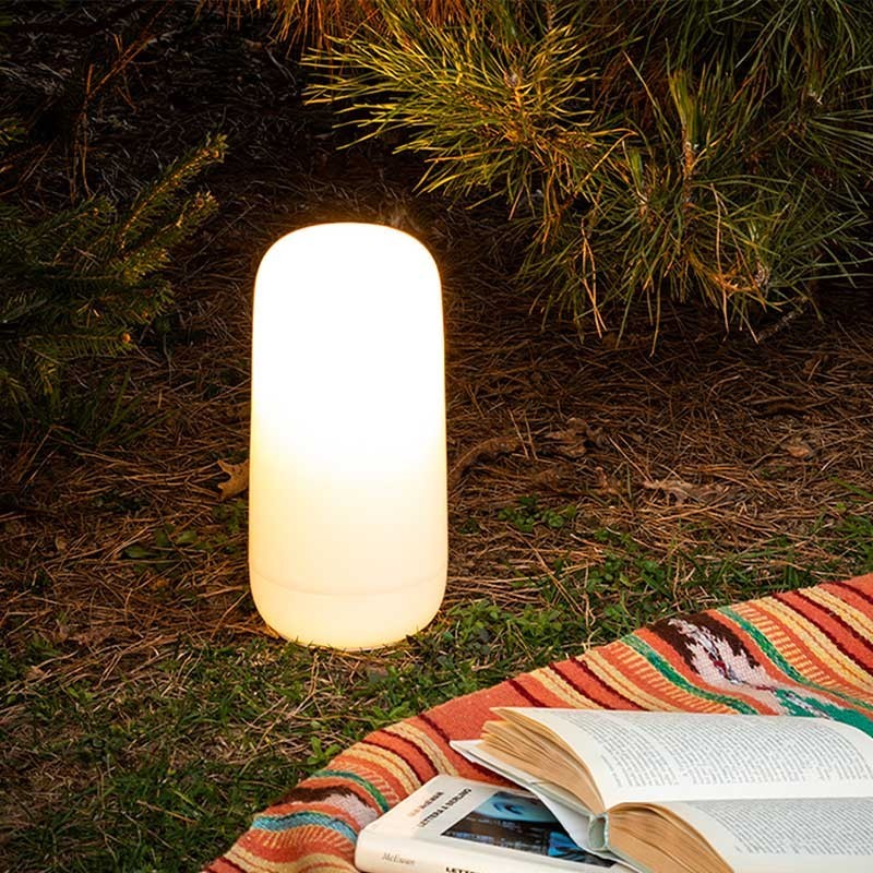 https://objectstorage.ap-seoul-1.oraclecloud.com/n/cnk6gaix2gpw/b/loqoqo-conv/o/artemide/gople-portable-battery-table-lamp/28394.jpg
