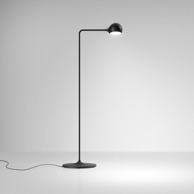 https://objectstorage.ap-seoul-1.oraclecloud.com/n/cnk6gaix2gpw/b/loqoqo-conv/o/artemide/ixa-reading-led-floor-lamp/99327.jpg