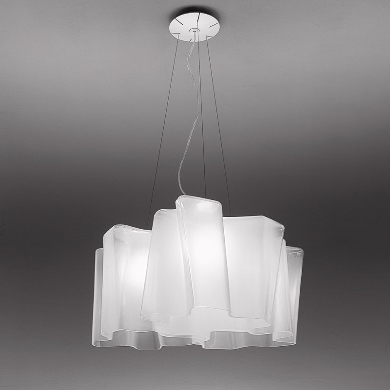 https://objectstorage.ap-seoul-1.oraclecloud.com/n/cnk6gaix2gpw/b/loqoqo-conv/o/artemide/logico-triple-3-x-120-chandelier/39284.jpg