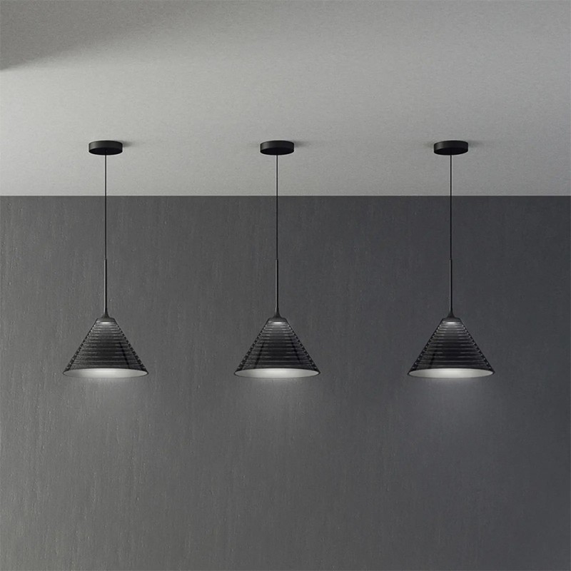 https://objectstorage.ap-seoul-1.oraclecloud.com/n/cnk6gaix2gpw/b/loqoqo-conv/o/artemide/look-at-me-35-conical-suspension-led-lamp/75525.jpg