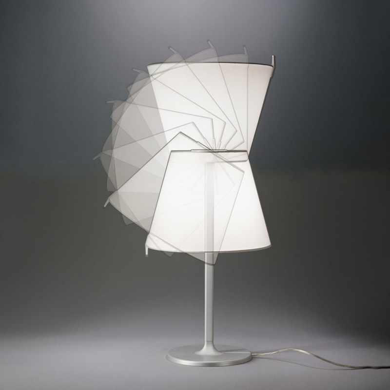 https://objectstorage.ap-seoul-1.oraclecloud.com/n/cnk6gaix2gpw/b/loqoqo-conv/o/artemide/melampo-tilting-table-lamp/75572.jpg