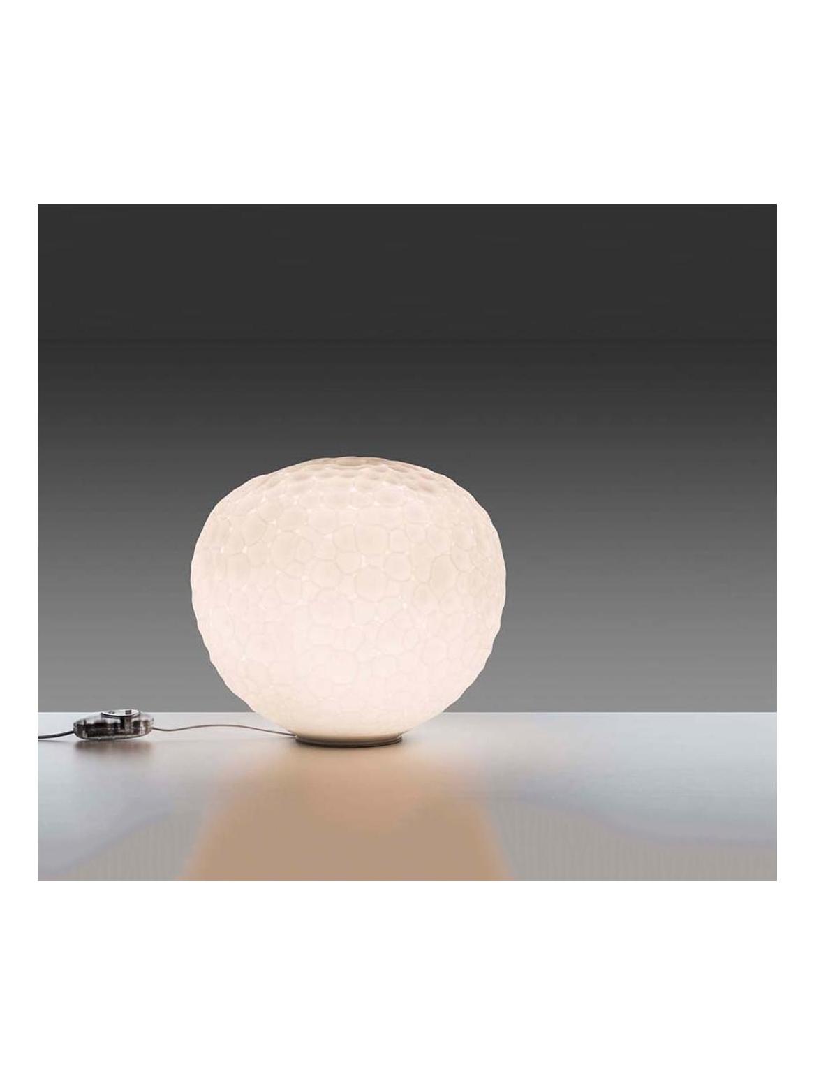 https://objectstorage.ap-seoul-1.oraclecloud.com/n/cnk6gaix2gpw/b/loqoqo-conv/o/artemide/meteorite-table-lamp/meteorite-lampada-tavolo-pio-toso-artemide-3.jpg
