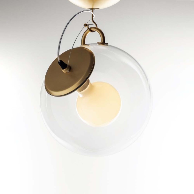https://objectstorage.ap-seoul-1.oraclecloud.com/n/cnk6gaix2gpw/b/loqoqo-conv/o/artemide/miconos-ceiling-lamp-in-crystal/49019.jpg