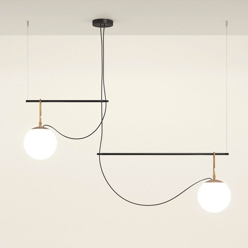 https://objectstorage.ap-seoul-1.oraclecloud.com/n/cnk6gaix2gpw/b/loqoqo-conv/o/artemide/nh-s-3-2-arms-multiple-pendant-lamp-glass-spheres/28321.jpg