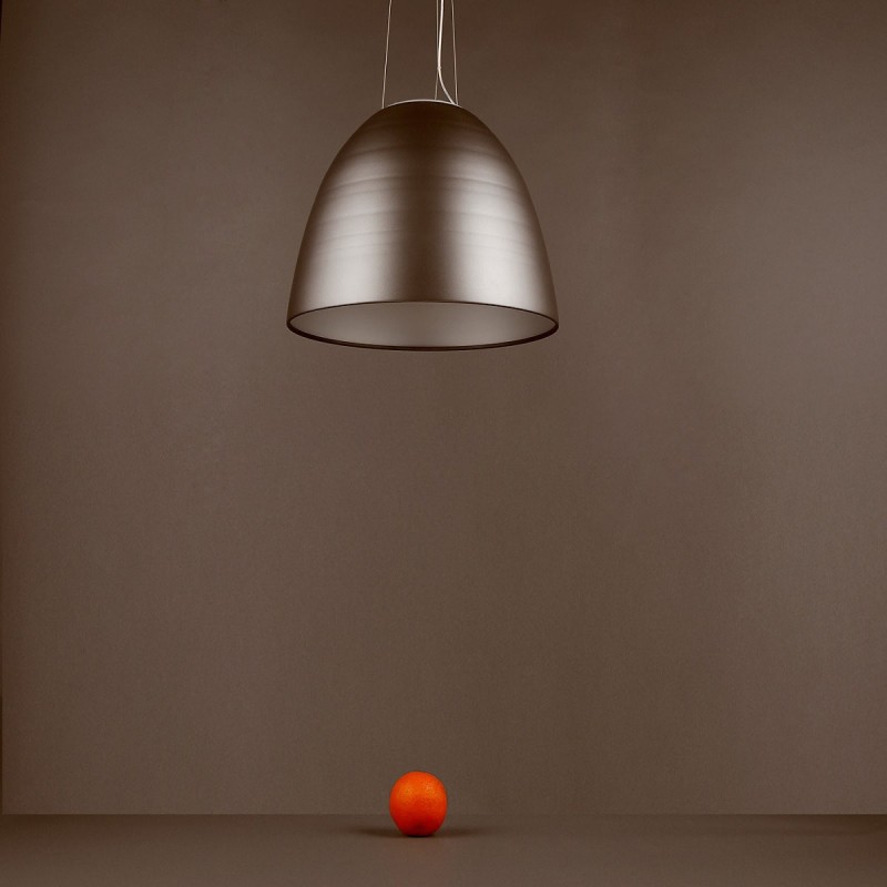 https://objectstorage.ap-seoul-1.oraclecloud.com/n/cnk6gaix2gpw/b/loqoqo-conv/o/artemide/nur-mini-dome-suspension-lamp-with-direct-light/38955.jpg
