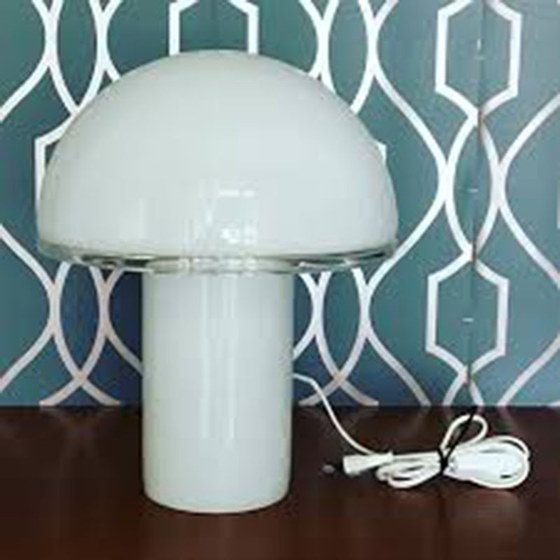 https://objectstorage.ap-seoul-1.oraclecloud.com/n/cnk6gaix2gpw/b/loqoqo-conv/o/artemide/onfale-table-lamp/21278.jpg