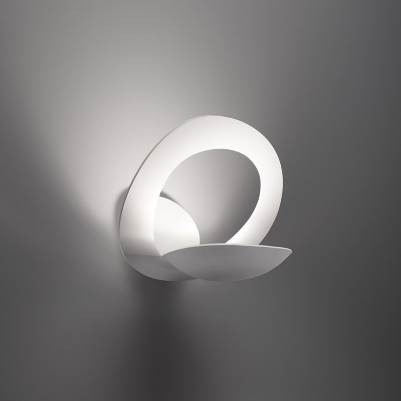 https://objectstorage.ap-seoul-1.oraclecloud.com/n/cnk6gaix2gpw/b/loqoqo-conv/o/artemide/pirce-wall-lamp/78666.jpg