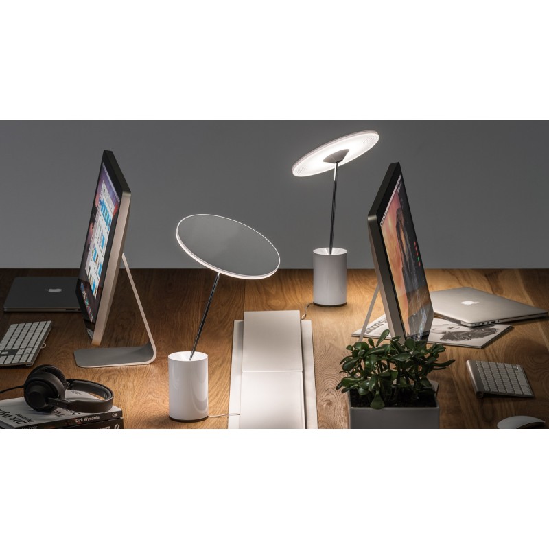 https://objectstorage.ap-seoul-1.oraclecloud.com/n/cnk6gaix2gpw/b/loqoqo-conv/o/artemide/sisifo-adjustable-dimmable-led-table-lamp/33735.jpg