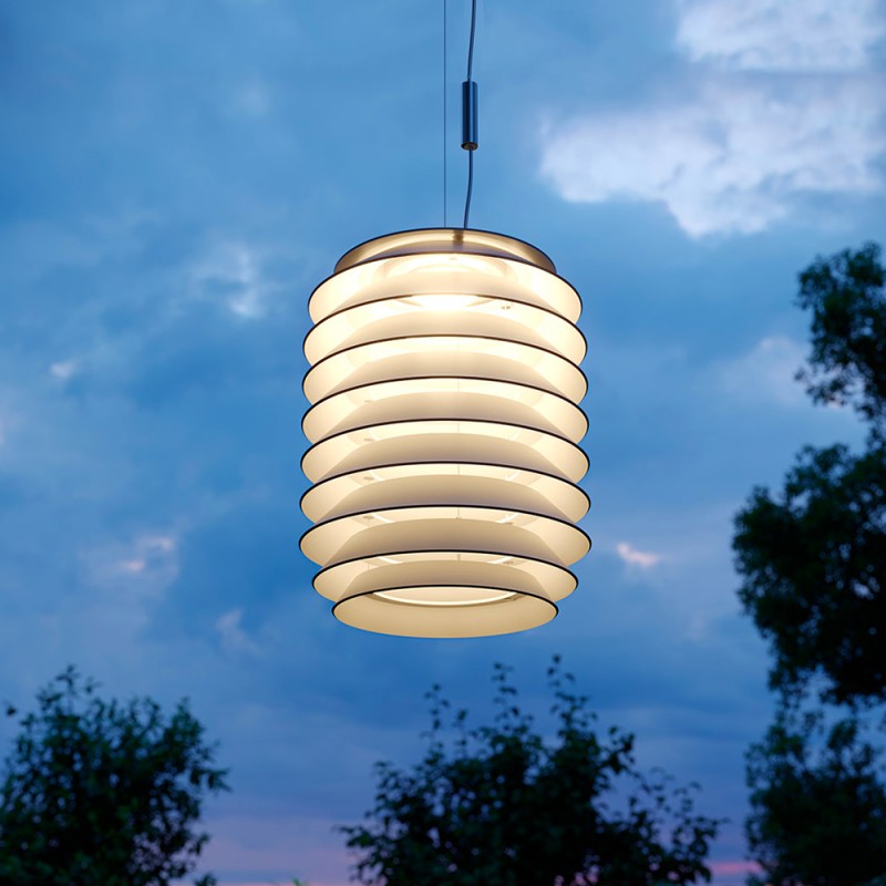 https://objectstorage.ap-seoul-1.oraclecloud.com/n/cnk6gaix2gpw/b/loqoqo-conv/o/artemide/slicing-led-suspension-lamp/120981.jpg