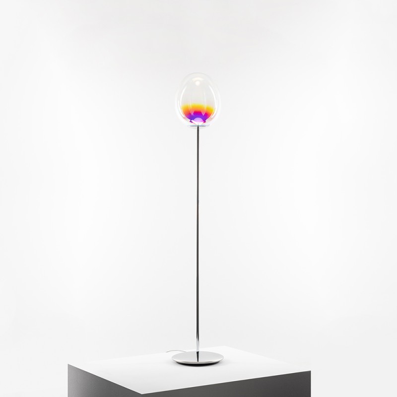 https://objectstorage.ap-seoul-1.oraclecloud.com/n/cnk6gaix2gpw/b/loqoqo-conv/o/artemide/stellar-nebula-led-floor-lamp-in-iridescent-glass/86499.jpg