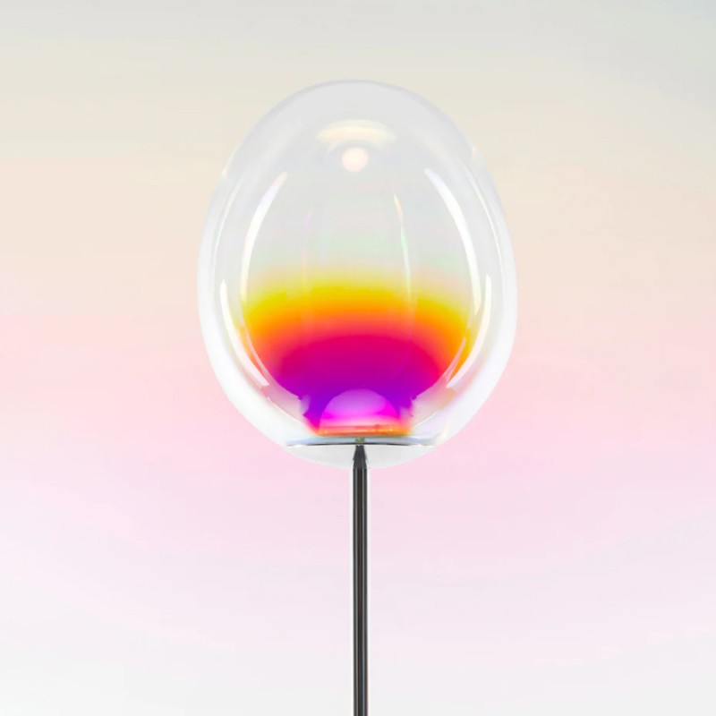 https://objectstorage.ap-seoul-1.oraclecloud.com/n/cnk6gaix2gpw/b/loqoqo-conv/o/artemide/stellar-nebula-led-floor-lamp-in-iridescent-glass/86500.jpg