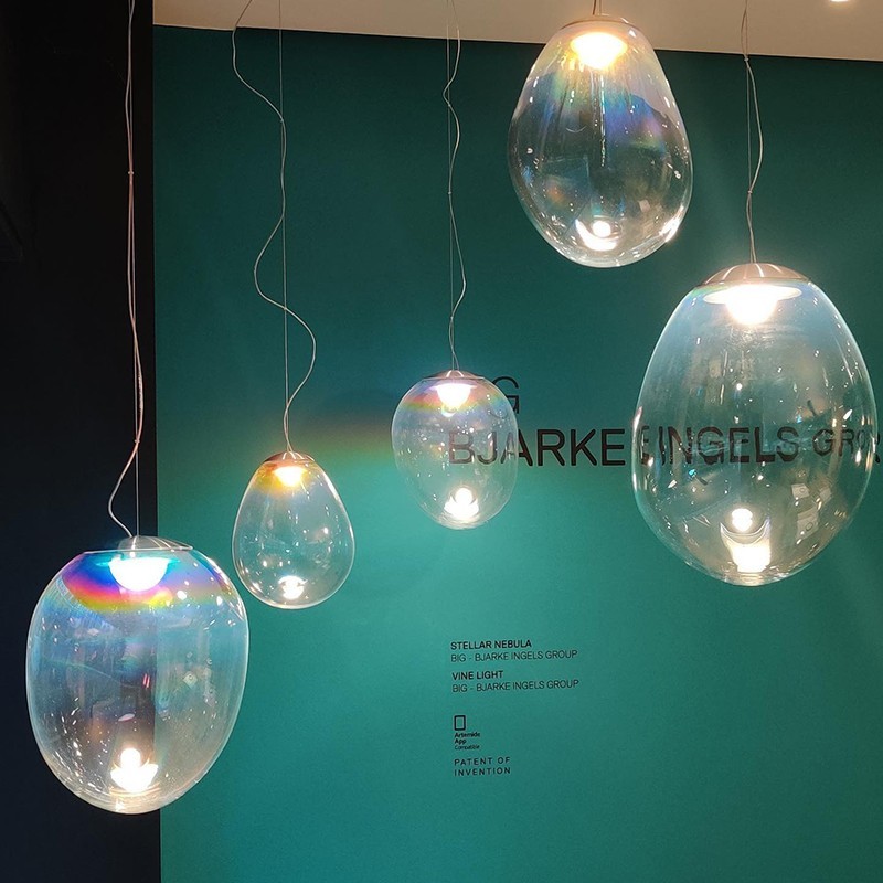 https://objectstorage.ap-seoul-1.oraclecloud.com/n/cnk6gaix2gpw/b/loqoqo-conv/o/artemide/stellar-nebula-led-glass-suspension-lamp/59796.jpg