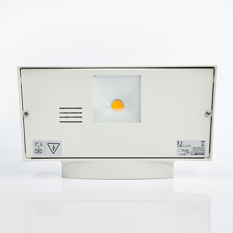 https://objectstorage.ap-seoul-1.oraclecloud.com/n/cnk6gaix2gpw/b/loqoqo-conv/o/artemide/surf-led-wall-applique-white/62354.jpg