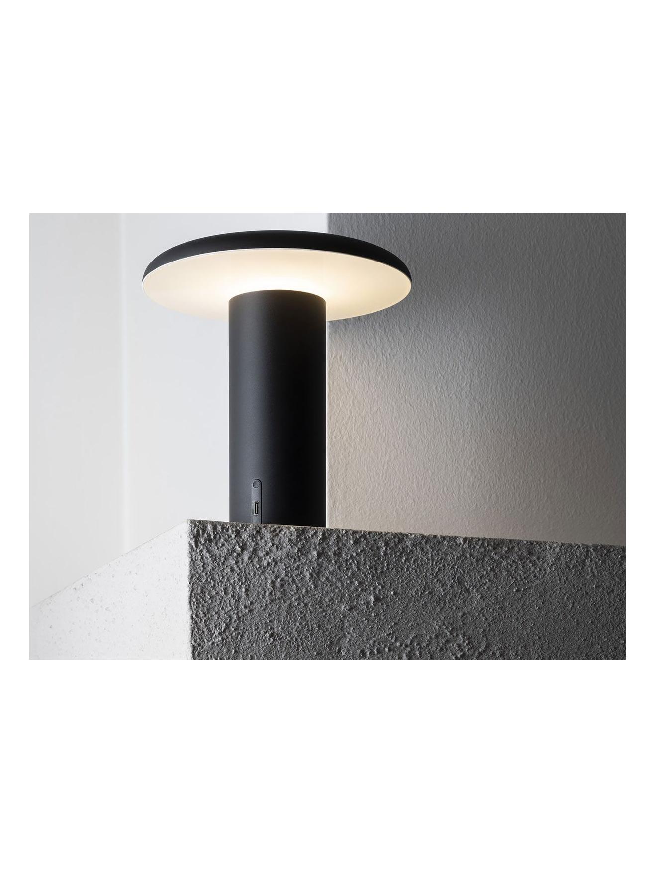 Takku Table Lamp - Portable