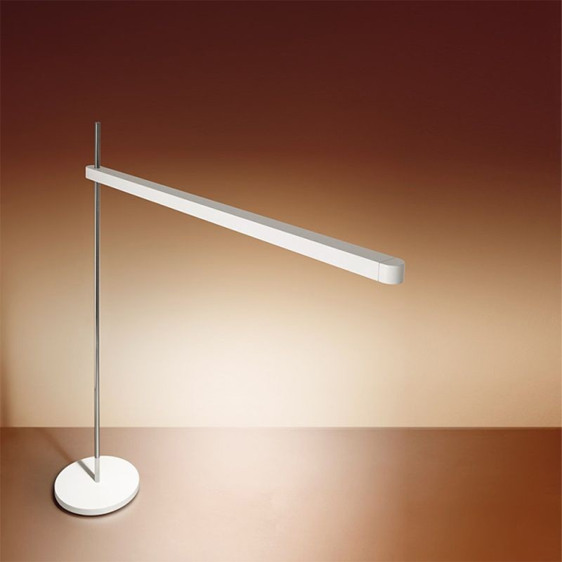 https://objectstorage.ap-seoul-1.oraclecloud.com/n/cnk6gaix2gpw/b/loqoqo-conv/o/artemide/talak-professional-led-table-lamp/70931.jpg