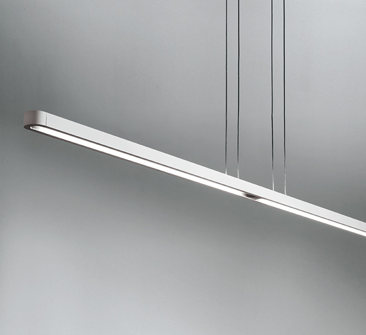 https://objectstorage.ap-seoul-1.oraclecloud.com/n/cnk6gaix2gpw/b/loqoqo-conv/o/artemide/talo-suspension-lamp/silver-talo-artemide_1.jpg
